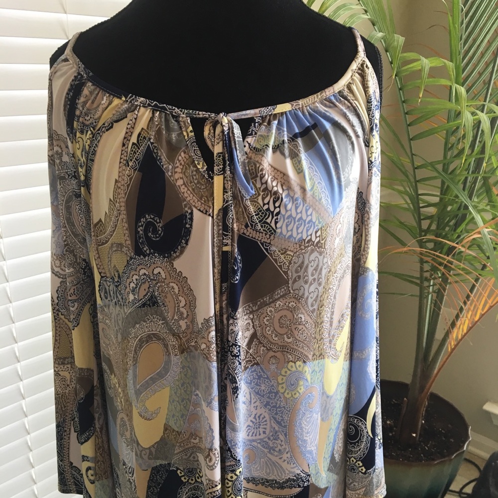 Tags attached Arielle top